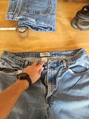 L.L. Bean Men's Light Blue Relaxed-Fit Jeans 37x30